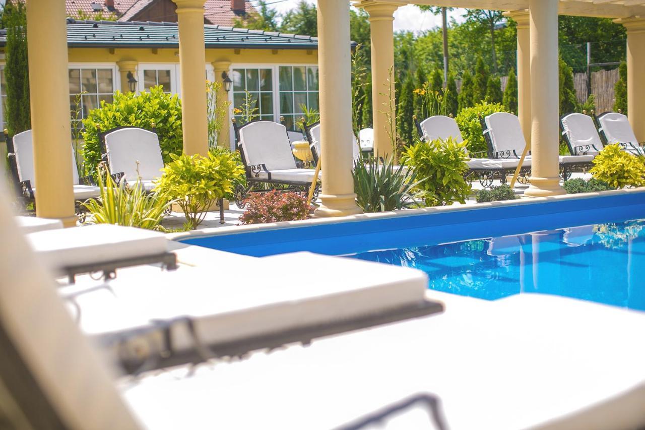Luxury-Villas شوبرون المظهر الخارجي الصورة